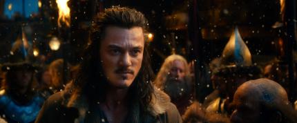 Luke Evans als Bard in der Seestadt.
