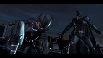 Batman vs. Catwoman: Schon die ersten Spielminuten sind packend und stimmungsvoll inszeniert.