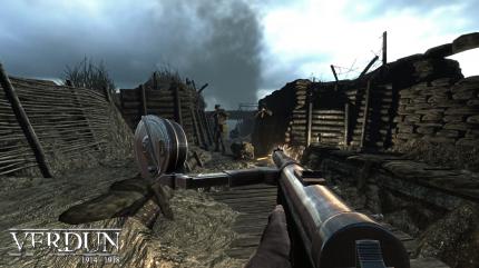 Spawn, aus dem Graben, Kopfschuss, Spawn ...Die Kämpfe in Verdun sind nah an der tödlichen Realität des Stellungskriegs im Ersten Weltkrieg.