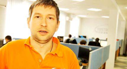 Oleg Yavorsky ist so etwas wie das Gesicht von Stalker. Denn der Ukrainer ist einer der wenigen bei GSC Game World, der fließend Englisch sprechen und schreiben kann. Er bekommt alles hautnah mit. Heute ist er Mitgründer und PR-Sprecher des Studios Vostok Games und unser Hauptgesprächspartner in diesem Artikel.