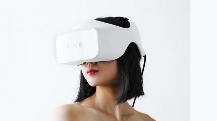 Die VR-Brille Fove 0 bietet EyeTracking und ist bereits marktreif. Bis HTC und Oculus EyeTracking in ihre Brillen integrieren, dürfte es nur eine Frage der Zeit sein.&nbsp;