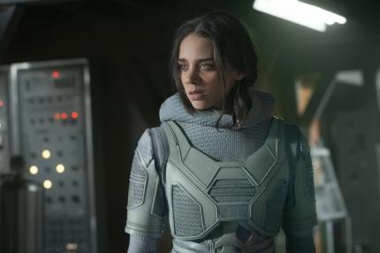 Obwohl Ghost (Hannah John-Kamen) eigentlich eine interessante Motivation hat, bleibt ihre Rolle weitestgehend blass.
