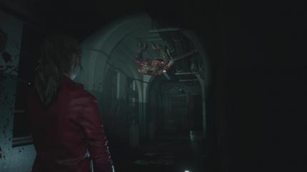 Der Licker im Ostflügel erinnert an das Resident Evil 2 Original von 1998.