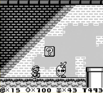 Super Mario Land 2 ist nicht so seltsam-andersartig wie der Vorgänger, hat aber auch genügend bizarre Elemente zu bieten. Wie wäre es etwa mit diesen Grusel-Gegnern?