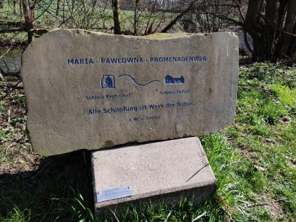 Wanderung am Maria-Pawlowna-Promenadenweg zwischen Schloss Tiefurt und Schloss Kromsdorf