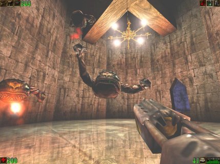 Die erste Version der Unreal Engine stellte neben dynamischen Lichteffekten auch transparente und spiegelnde Oberflächen dar. Solche Funktionen waren 1998 bahnbrechend und brachten die damalige Hardware an ihre Grenzen.