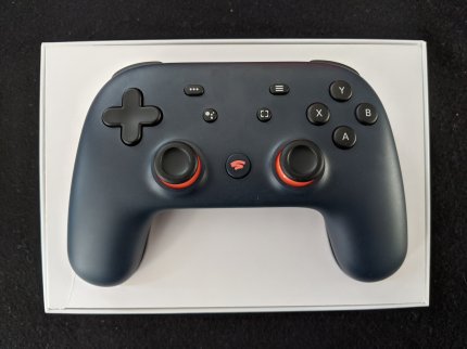 Google Stadia: Unboxing - das steckt in der Founder's Edition für Vorbesteller! (1)