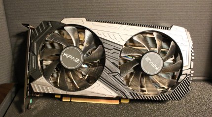 Meine aktuelle Grafikkarte, eine KFA2 GeForce RTX 2060 Super