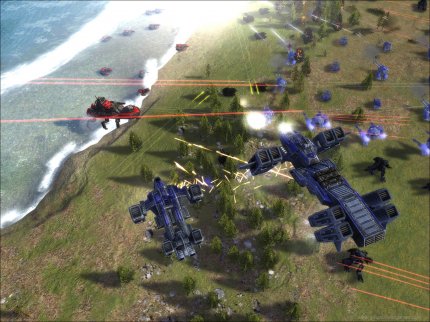 Von der Stratosphäre bis ganz nah ran an jede beliebige Einheit: Der stufenlose Zoom von Chris Taylors Supreme Commander (2007) ist atemberaubend.