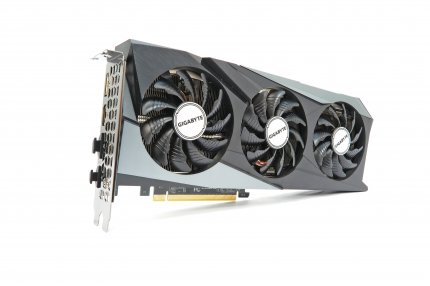 Auch wegen der Preiskrise bei Grafikkarten derzeit beim Preis-Leistungs-Verhältnis eher schlecht: Die 2021 erschienene Nvidia GeForce RTX 3060.