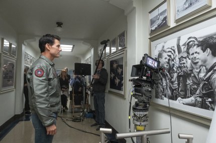<strong>Schöne Erinnerungen: </strong>Natürlich setzt Top Gun 2 auf Nostalgie, es ist schließlich die Fortsetzung eines 36 Jahre alten Films. Dabei hat man aber nie das Gefühl, es wird als Werkzeug verwendet wie bei Jurassic World, Marvel, Ghostbusters &amp; Co. - das fanden wir echt schön.