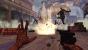 Booker DeWitt greift mit Pistole und Explosions-Vigor Feinde an. 