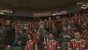 Nicht nur die Spieler, auch die Fans wurden ein wenig verschönert, auch wenn sie tote Augen haben. Aber es sind nun mal Bayern-Fans. Passt also.