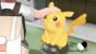 Unser Pikachu befreit sich von seinem Ball und möchte viel lieber mit uns laufen.