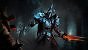 <i>Arthas wäre verdammt stolz auf diesen Musterschüler: Wer mit der </i><a class="posRel pe-4" href="https://eu.shop.battle.net/de-de/family/diablo-iv/items/2070120/pale-riders-eternal-armor"><i>"Ewigen Rüstung des fahlen Reiters"</i><span class="icon extLinkIcon posAbs"></span></a><i> über die Skovos-Inseln zieht, bringt das waschechte Lichkönig-Feeling direkt nach Sanktuario.</i>