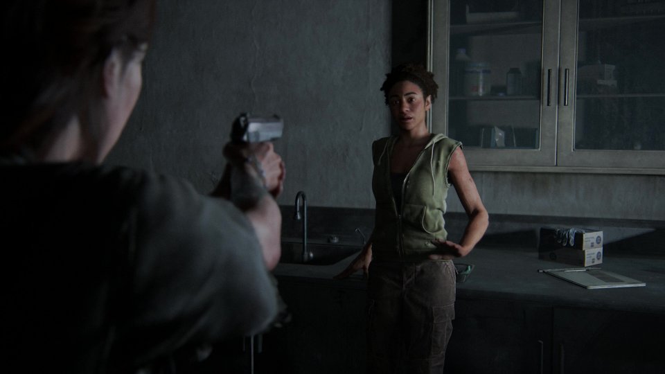 Endlich findet Ellie Nora.