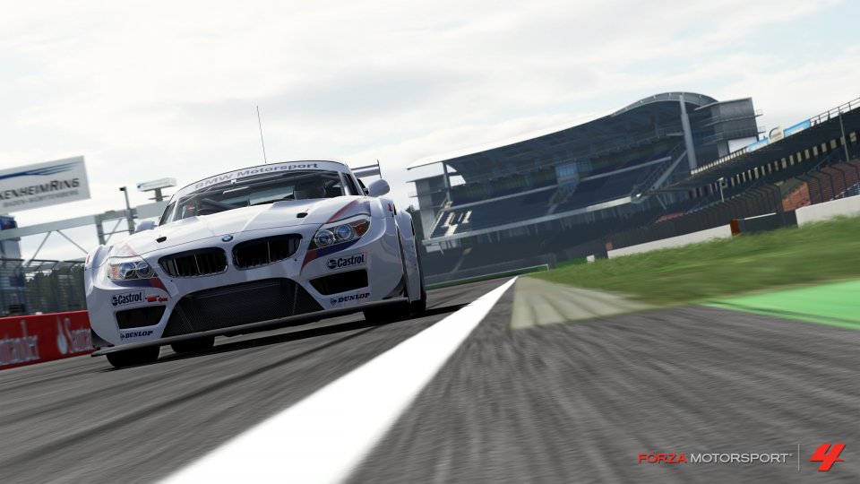 Microsoft band die Kinect stark in die eigenen Produktionen ein. In Forza Motorsports 4 für die Xbox 360 etwa konntet ihr euren Wagen mit euren Bewegungen steuern. <br> &nbsp;