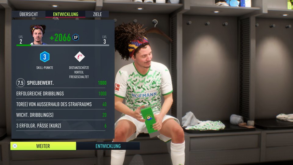 Neu in der Spielerkarriere: Euer Pro ist nun in Post-Match-Cinematics in der Kabine zu sehen, wo er sich zum Beispiel über den MotM-Award freuen darf.