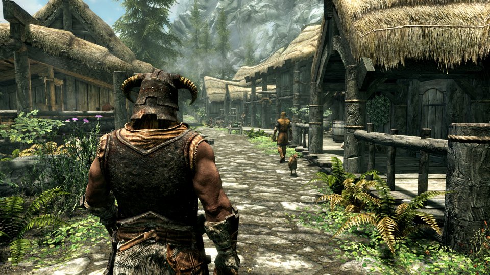 Howard liebt Skyrim-Neuauflagen und will sie so lange produzieren, bis das Spiel nicht mehr gekauft wird. Die gelungene, auch im Game Pass enthaltene Skyrim Special Edition erweckt den Klassiker mit sichtbar verbesserter Grafik in 4K bei 60 Bildern pro Sekunde zu neuem Leben.