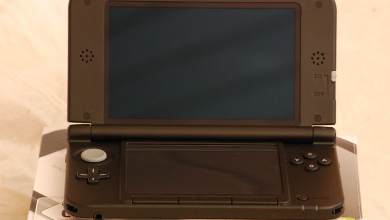Der Nintendo 3DS XL kommt am 28. Juli 2012 in den Handel.