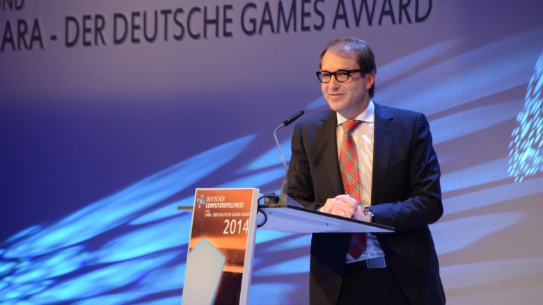 Alexander Dobrindt, Internetminister? Was haben Spiele mit dem Verkehrsminister zu tun?
