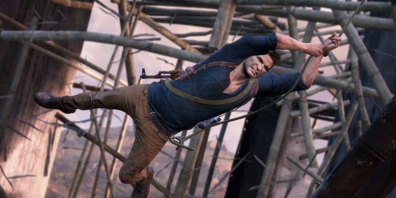 Inszeniert wie ein Kino-Film: Nathan Drake hangelt sich mit Enterhaken durch die Welt.